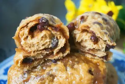 Red sugar red bean rolls