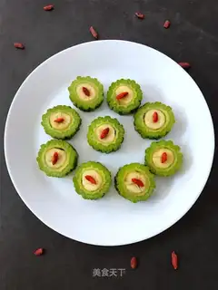 Banana made from bitter melons