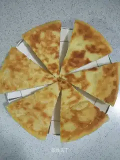 White sesame salt pie