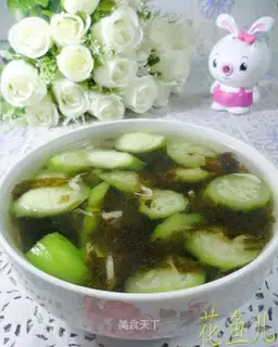 Shrimp-skin pickled silk soup