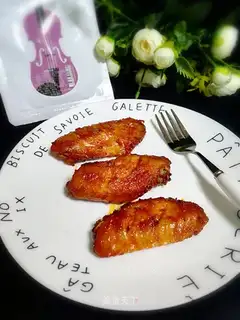 Roasted chicken wings