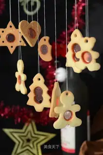 Glass heart cookies