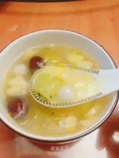 Fruit soup