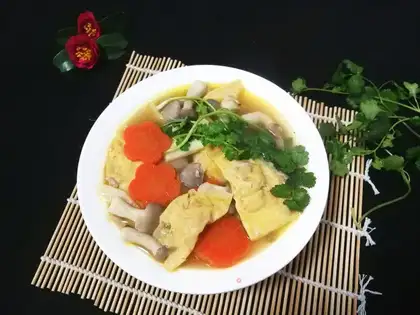 Frozen mushrooms and egg soup