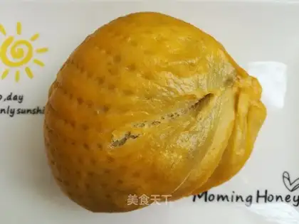 Yellow shells