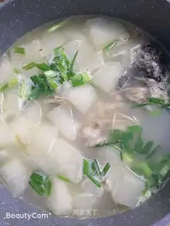 The radish and the white fish soup
