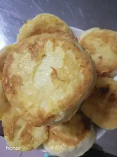 Gold buns