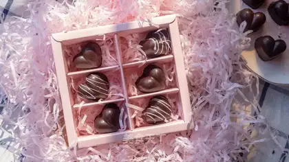 Wine heart chocolate
