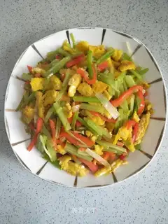 Cricket fried eggs