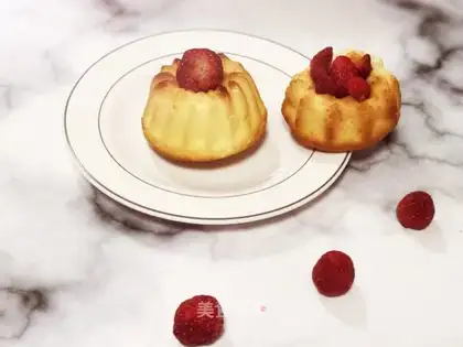Maverick strawberry cake