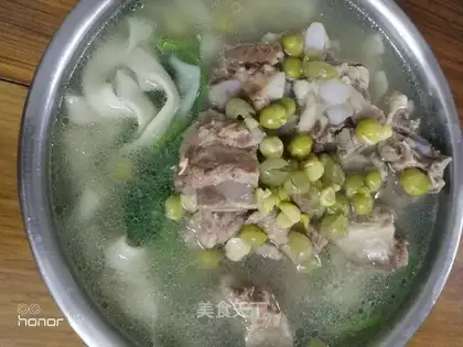 Bone noodles