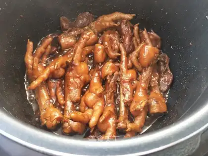 Chicken claws