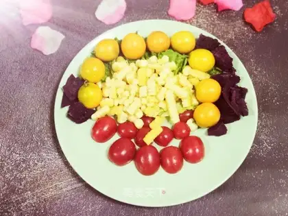 Corn and fruit platter