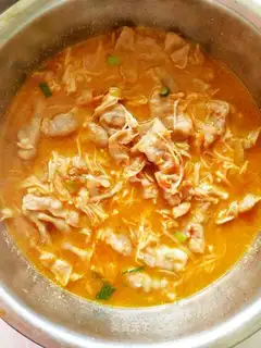 Sour soup, fat cow