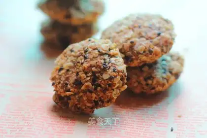 Red sugar oatmeal cookies