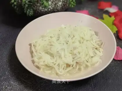Clean up the radish