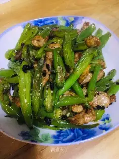 Chili fried meat