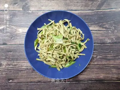 Bean cucumber