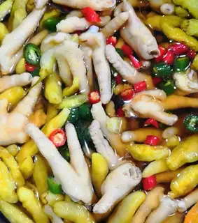 The private room with the pepper claws