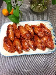 Honey chicken wings