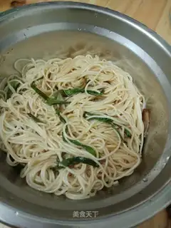 Onion noodles