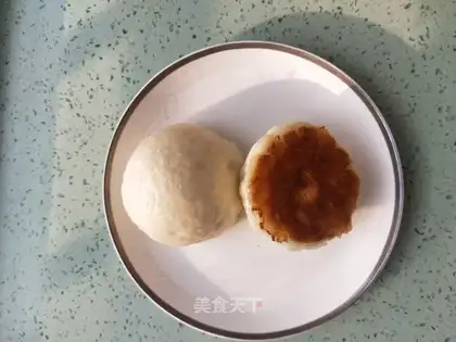 Fried shrimp buns