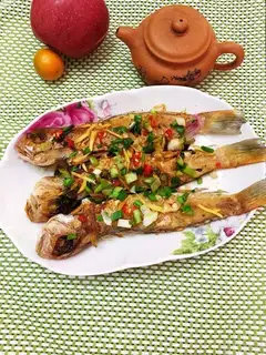 Fried seafish