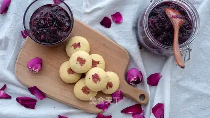 Rosecake
