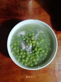 Steakbone snow bean soup