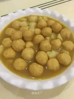 Curry fishballs