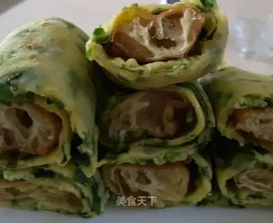 Cream of omelet rolls
