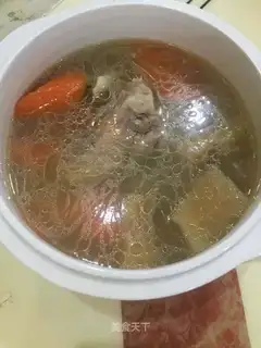 Gargan carrot bone soup