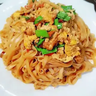 Egg noodles