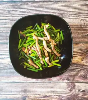 Garlic fried meat