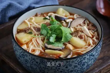 Lamb noodles