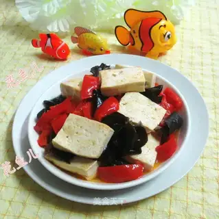 ♪ Black-mule red pepper tofu ♪