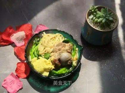 Crumb noodles