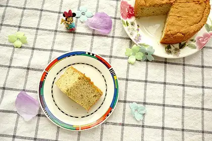 Pineapple bonnet cake