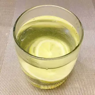 Honey lemonade