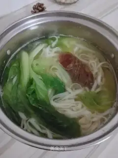 Sausage noodles
