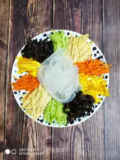 Five-colored pimps