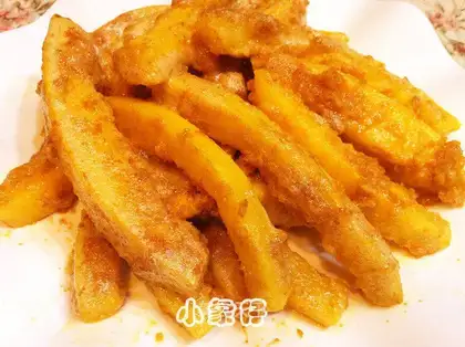 Baked pumpkin strips with egg yolk