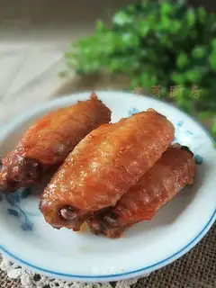 Gold BBQ roasted wings