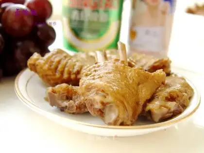 Braised duck fin