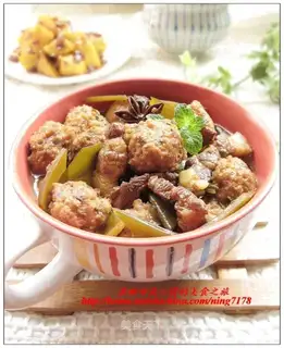 Grilled tofu meatballs with seaweed