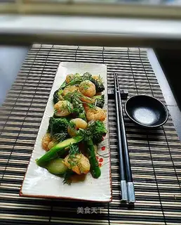 stir-fried shrimp with asparagus
