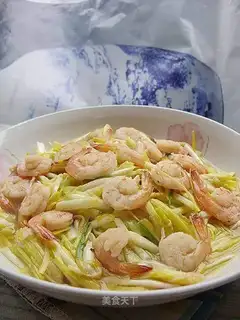 Sliced shrimp with leek