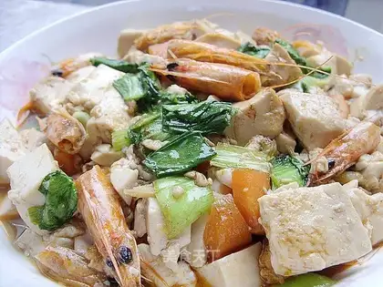 Braised tofu with shrimp head