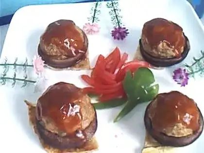 Steamed mushrooms with five fresh ingredients