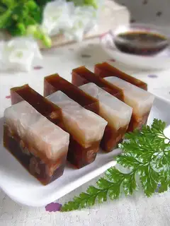 Orange-scented two-color pig skin jelly